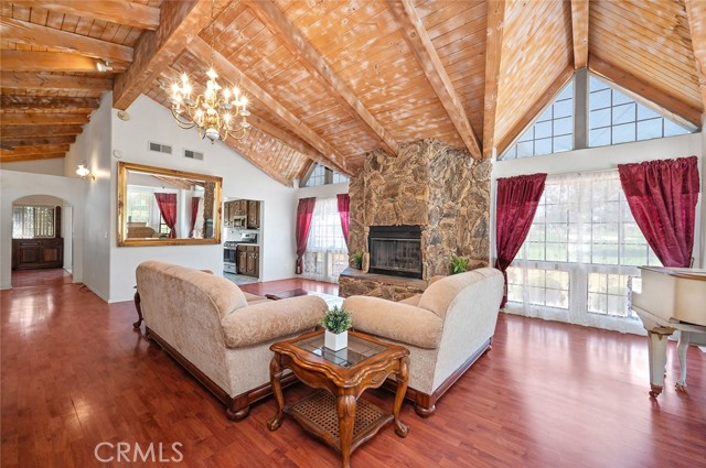 Detail Gallery Image 9 of 55 For 64400 Lema Ct, Desert Hot Springs,  CA 92240 - 3 Beds | 3/1 Baths