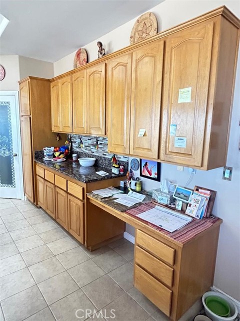 10928 Lantry Ln, Oak Hills, CA 92344 photo 29
