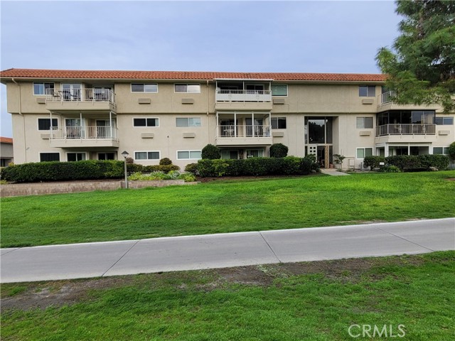 MLS# OC24040909