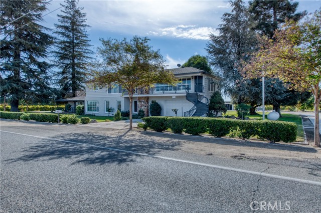 Detail Gallery Image 1 of 75 For 13155 W Shaw, Kerman,  CA 93630 - 5 Beds | 2 Baths