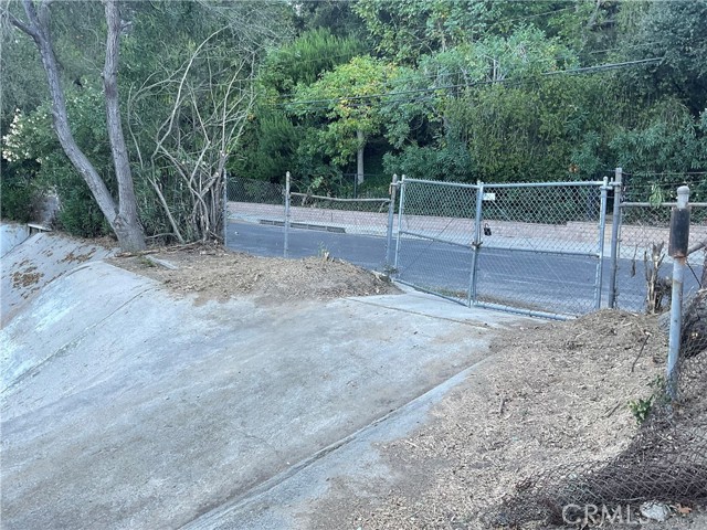 2451 Nalin Drive, Los Angeles, California 90077, ,Land,For Sale,2451 Nalin Drive,CRMB23135630