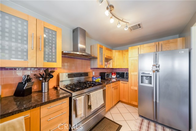 Kitchen - 4