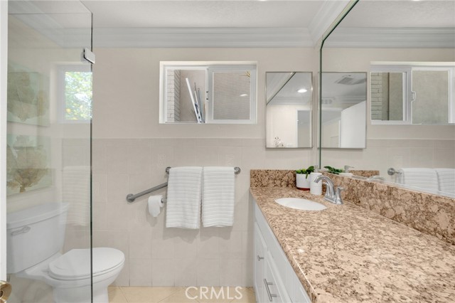 Detail Gallery Image 31 of 47 For 6781 Bridgewater, Huntington Beach,  CA 92647 - 4 Beds | 2 Baths