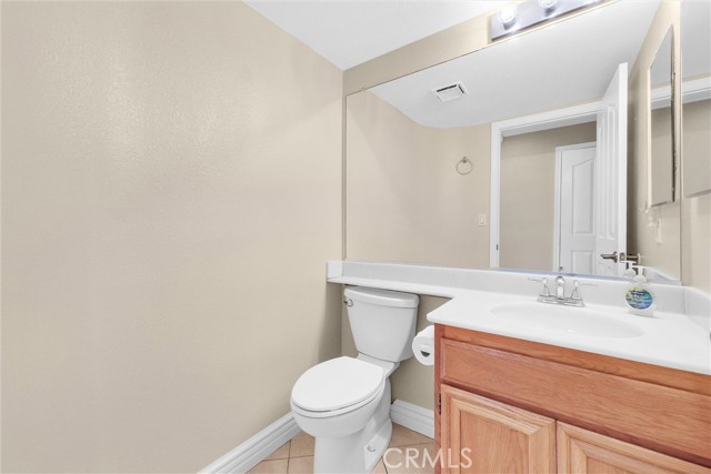 1070 Cannon Road, Riverside CA: https://media.crmls.org/medias/65ad0e8f-661f-4fb5-b156-f28d199bd84c.jpg