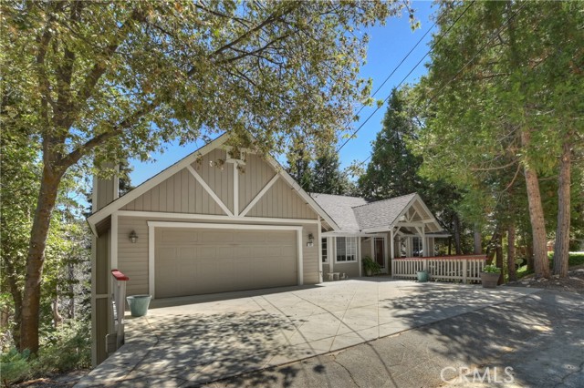 Detail Gallery Image 1 of 59 For 381 Old Toll Rd, Lake Arrowhead,  CA 92352 - 3 Beds | 2/2 Baths