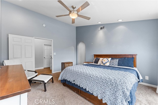 Detail Gallery Image 22 of 38 For 4700 Warner Avenue #112,  Huntington Beach,  CA 92649 - 3 Beds | 2/1 Baths