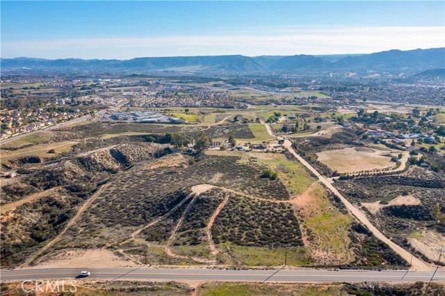 Detail Gallery Image 8 of 37 For 23777 Wildomar Trl, Wildomar,  CA 92595 - – Beds | – Baths