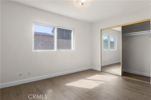 10829 Firmona Avenue photo 25
