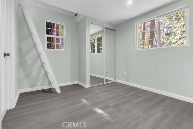 Detail Gallery Image 8 of 32 For 22789 Laurel Ln, Crestline,  CA 92325 - 1 Beds | 2 Baths