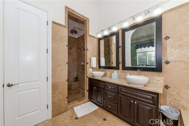 Detail Gallery Image 51 of 70 For 1309 W Valley View Dr, Fullerton,  CA 92833 - 5 Beds | 4/1 Baths