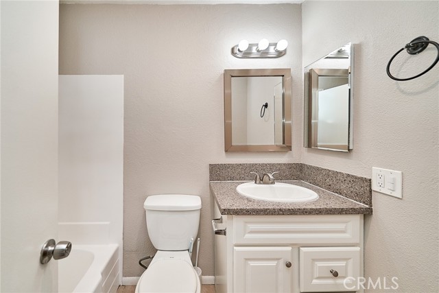 Image 11 of 23 For 3550 Ruffin Road 142