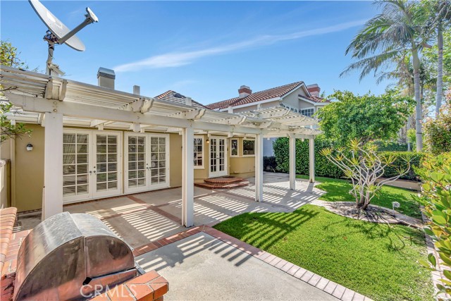 Detail Gallery Image 40 of 52 For 19371 Woodlands Dr, Huntington Beach,  CA 92648 - 3 Beds | 2/1 Baths