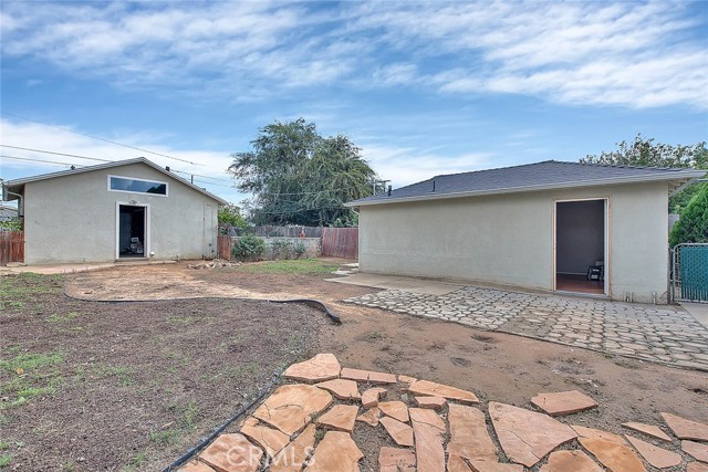 1028 Euclid Avenue, Beaumont CA: https://media.crmls.org/medias/65b50987-ba65-4456-81d1-0b8338ae95c6.jpg