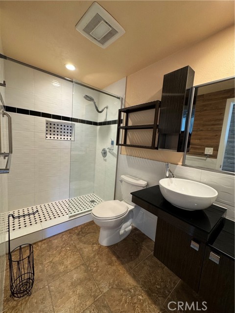 Detail Gallery Image 14 of 18 For 230 Linden Ave #507,  Long Beach,  CA 90802 - 1 Beds | 1 Baths