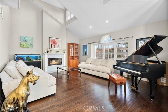 2301 Walnut Avenue, Manhattan Beach, California 90266, 4 Bedrooms Bedrooms, ,3 BathroomsBathrooms,Residential,Sold,Walnut,SB22033691