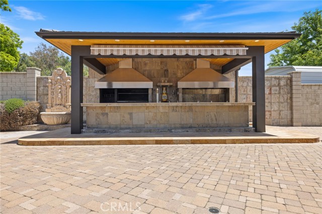 Detail Gallery Image 57 of 75 For 10372 Crawford Canyon Rd, North Tustin,  CA 92705 - 5 Beds | 6/1 Baths