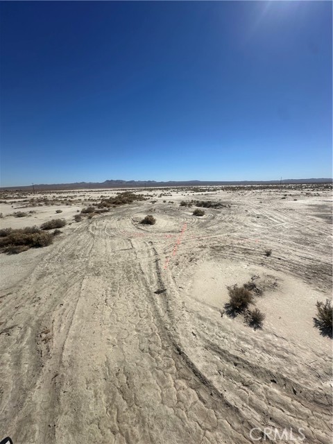 21601 St George Avenue, Adelanto CA: https://media.crmls.org/medias/65b6cad8-d4d8-406f-9e5a-65ba18bc25f9.jpg