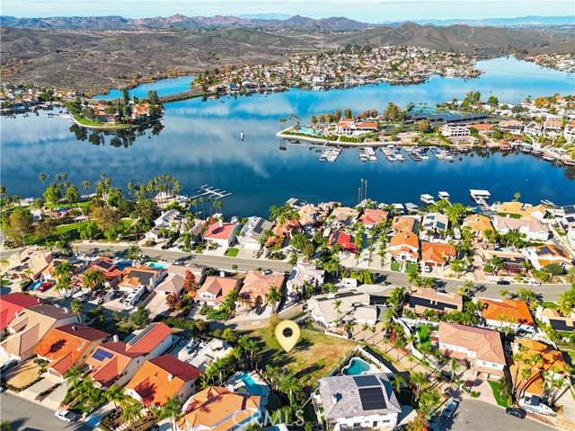 Detail Gallery Image 11 of 60 For 22306 Pin Tail Dr, Canyon Lake,  CA 92587 - – Beds | – Baths