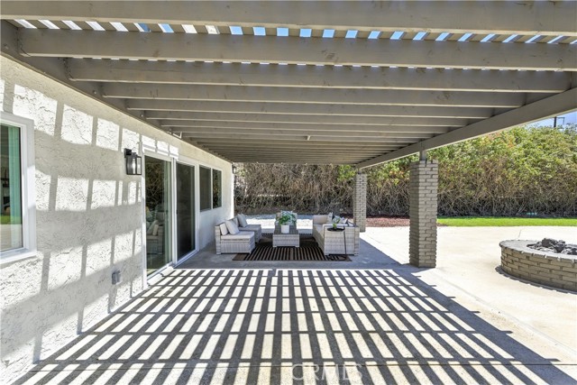 2344 Santa Anita Road, Norco CA: https://media.crmls.org/medias/65b7811c-926e-49b3-bfe1-47c3339cf739.jpg
