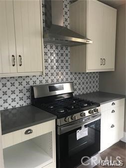 Detail Gallery Image 4 of 13 For 585 E Culver Ave, Orange,  CA 92866 - 2 Beds | 2 Baths