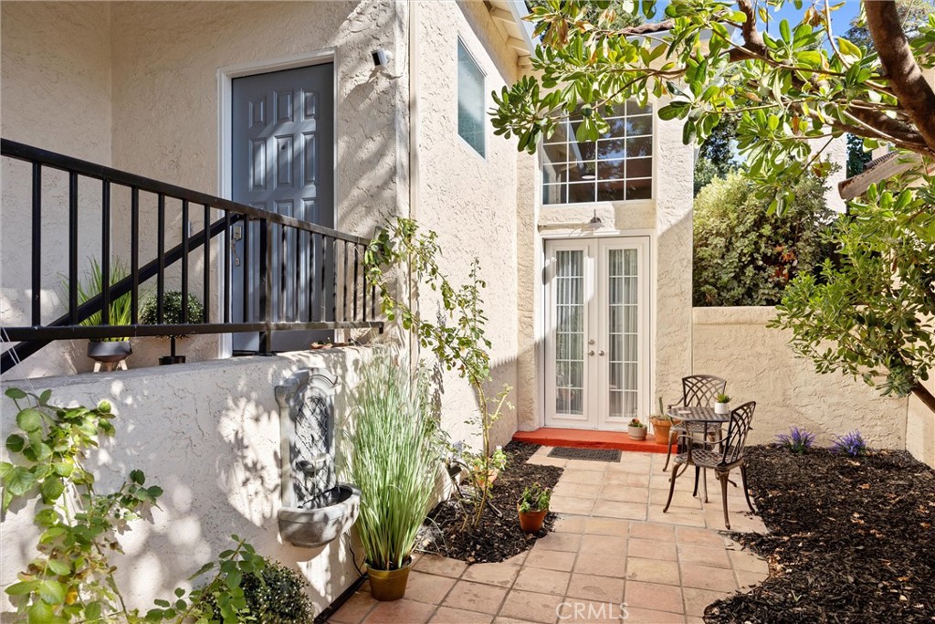 304 Mission Serra