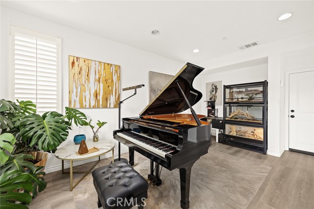 13229 Lima Drive, Rancho Cucamonga CA: https://media.crmls.org/medias/65b8bd82-aad4-4491-b269-c1cc636cb711.jpg