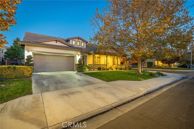 Detail Gallery Image 2 of 52 For 44102 Catsue Pl, Lancaster,  CA 93536 - 4 Beds | 3 Baths