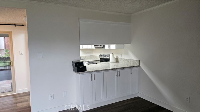 Detail Gallery Image 7 of 30 For 22935 Maple Ave a,  Torrance,  CA 90505 - 2 Beds | 2 Baths
