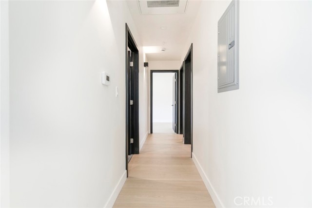 Detail Gallery Image 11 of 29 For 17434 Index St, Granada Hills,  CA 91344 - 3 Beds | 2 Baths