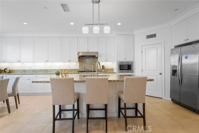 Detail Gallery Image 5 of 35 For 213 Cedarwood, Irvine,  CA 92620 - 4 Beds | 4 Baths