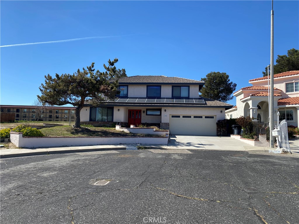 13824 Iron Rock Place, Victorville, CA 92395