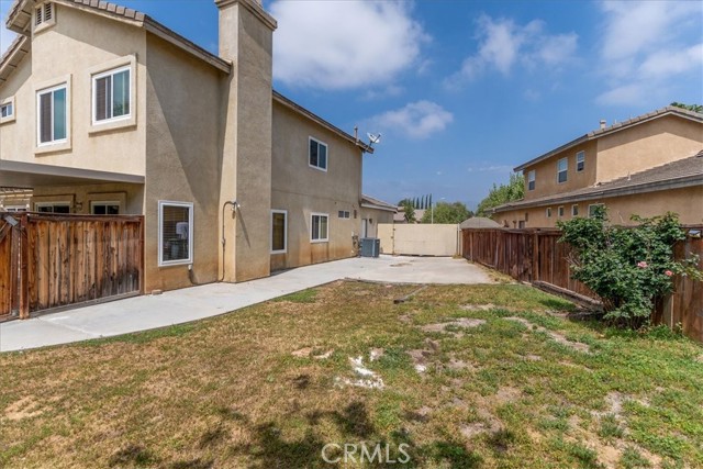 1705 Tee Time Avenue, Beaumont CA: https://media.crmls.org/medias/65bd0be4-394a-4a46-b330-938501c05048.jpg