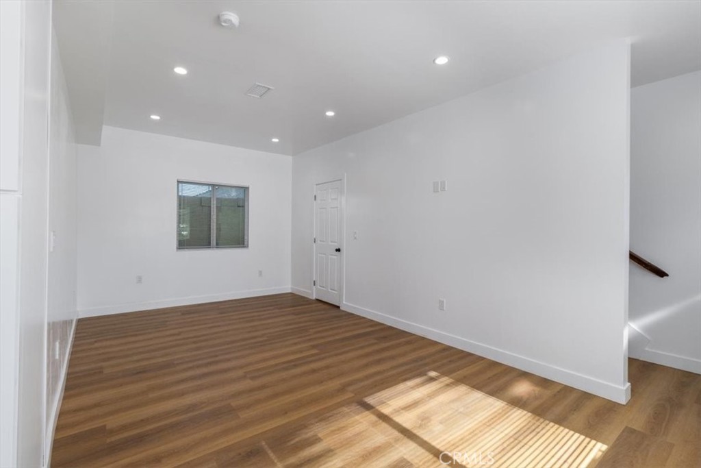 65Be1Fa5 1198 4F52 Bb36 2C1B844D1Dd8 6616 Denver Avenue, Los Angeles, Ca 90044 &Lt;Span Style='BackgroundColor:transparent;Padding:0Px;'&Gt; &Lt;Small&Gt; &Lt;I&Gt; &Lt;/I&Gt; &Lt;/Small&Gt;&Lt;/Span&Gt;