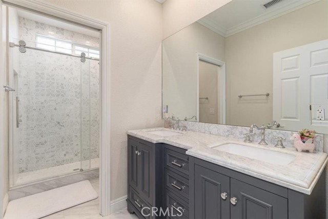 Detail Gallery Image 21 of 34 For 5342 Kenilworth, Huntington Beach,  CA 92649 - 5 Beds | 4 Baths