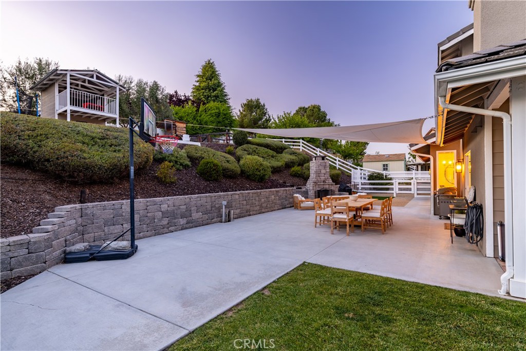 1307 Crown Way
