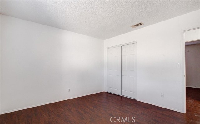 Detail Gallery Image 9 of 12 For 16010 Olive, Hesperia,  CA 92345 - – Beds | – Baths