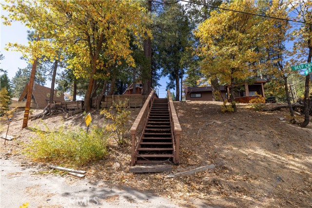 Detail Gallery Image 21 of 54 For 2242 Deep Creek Dr, Running Springs,  CA 92382 - 2 Beds | 2 Baths