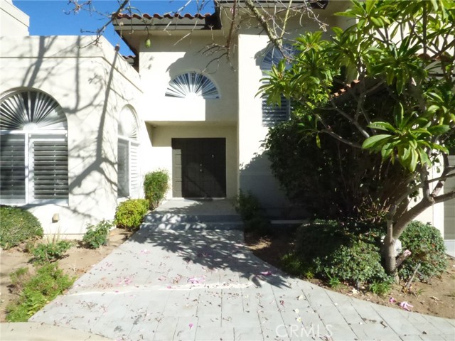 Detail Gallery Image 2 of 52 For 923 Derek Dr, Arcadia,  CA 91006 - 5 Beds | 5 Baths