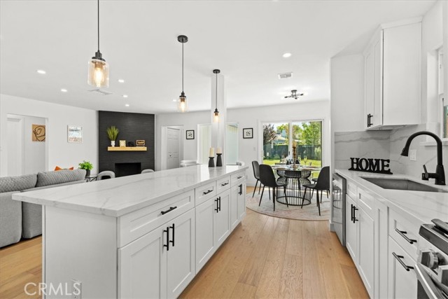 Detail Gallery Image 13 of 44 For 5815 Saloma Ave, Sherman Oaks,  CA 91411 - 4 Beds | 3/1 Baths