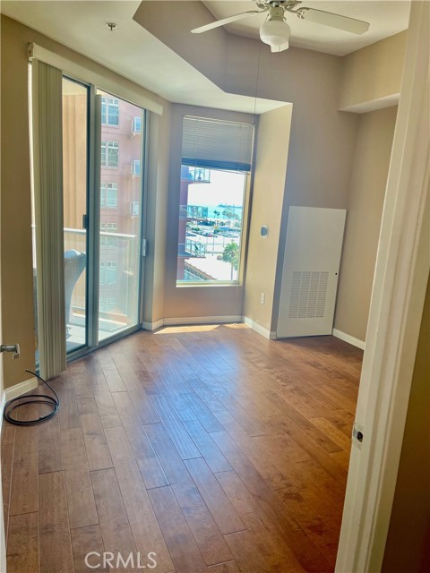 388 E Ocean Boulevard, Long Beach CA: https://media.crmls.org/medias/65c2e4d2-715a-4eee-b63e-0ab9dab51a18.jpg
