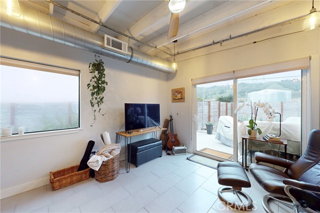2289 Falcon Ridge Lane, Los Osos CA: https://media.crmls.org/medias/65c47a54-f2a6-4d45-acc9-e914915e6bac.jpg