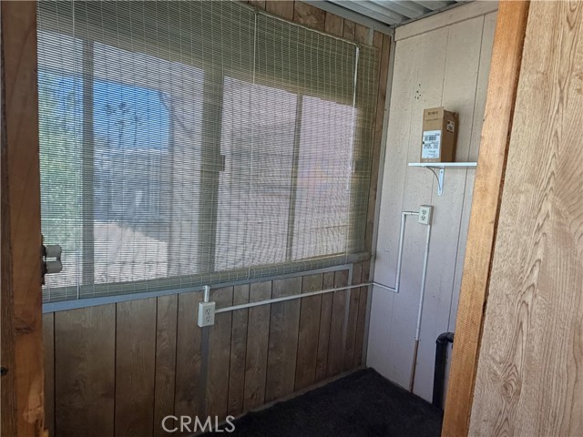 332 N Lyon, Hemet CA: https://media.crmls.org/medias/65c4a756-7dd9-4bef-9880-17c48f3d84a0.jpg