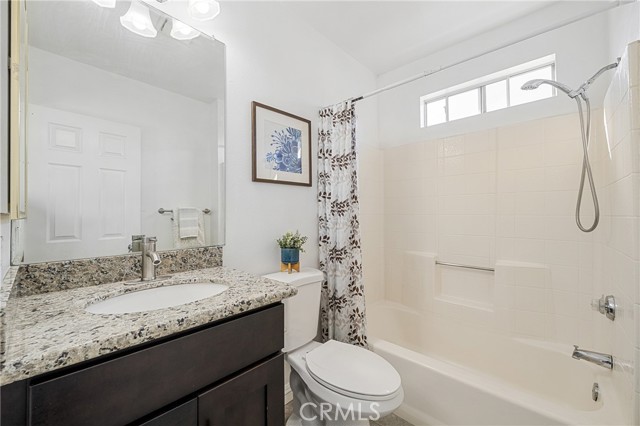 Image 18 of 41 For 3819 Foster Avenue