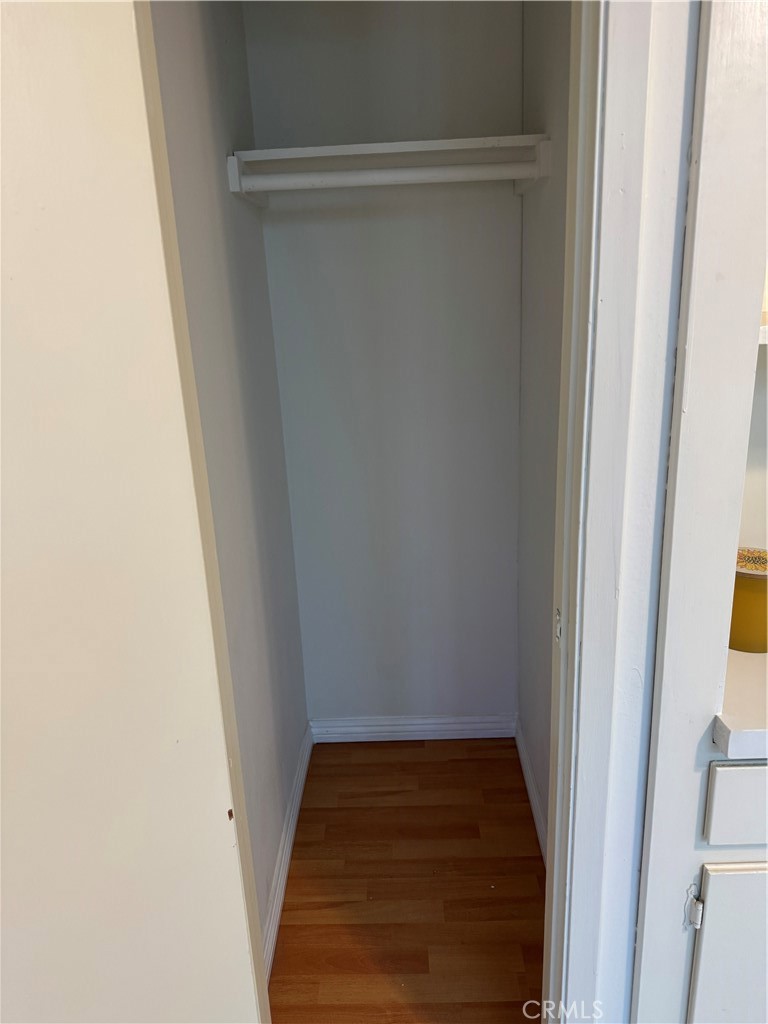 https://media.crmls.org/medias/65c5cc2d-ec1e-48a4-a091-edbb0dd0aa9f.jpg?preset=X-Large