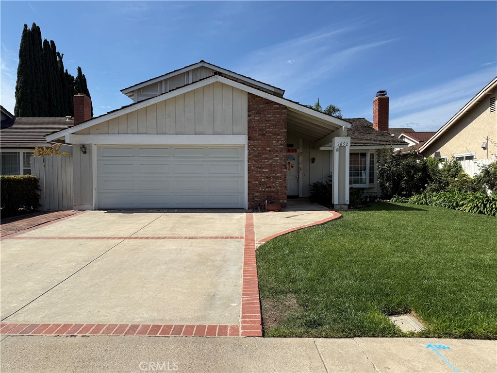 3852 Uris Ct