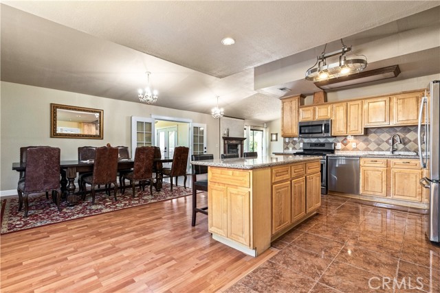 7240 Iverson Place, Paso Robles CA: https://media.crmls.org/medias/65c62f23-8774-4569-ba6d-1b4d68e422de.jpg