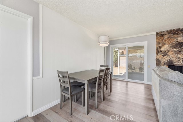 Detail Gallery Image 12 of 36 For 42707 52nd St, Lancaster,  CA 93536 - 3 Beds | 2 Baths