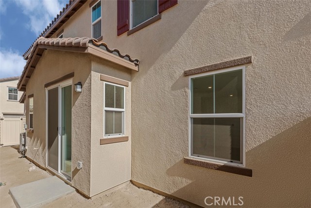 16017 E Preserve Loop, Chino CA: https://media.crmls.org/medias/65c758d6-b55e-4859-9853-8718974f7249.jpg
