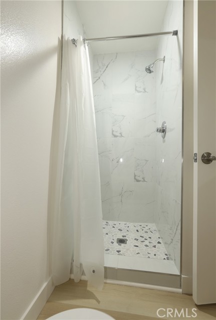 13825 Beaver Street, 9 photo 7