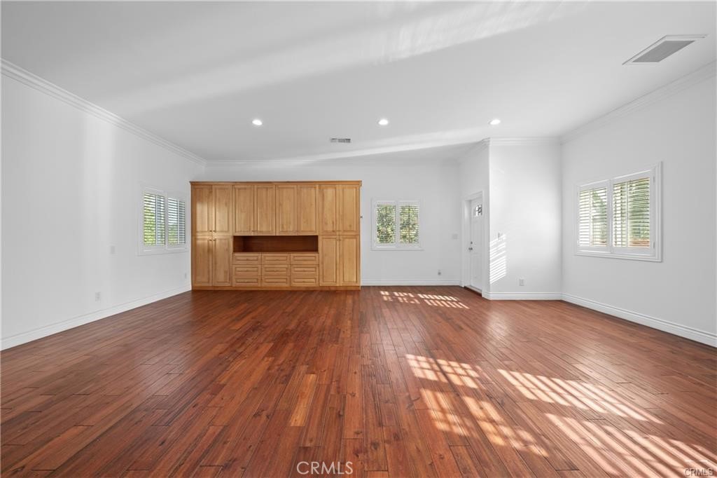 MLS #WS26169393 image #49